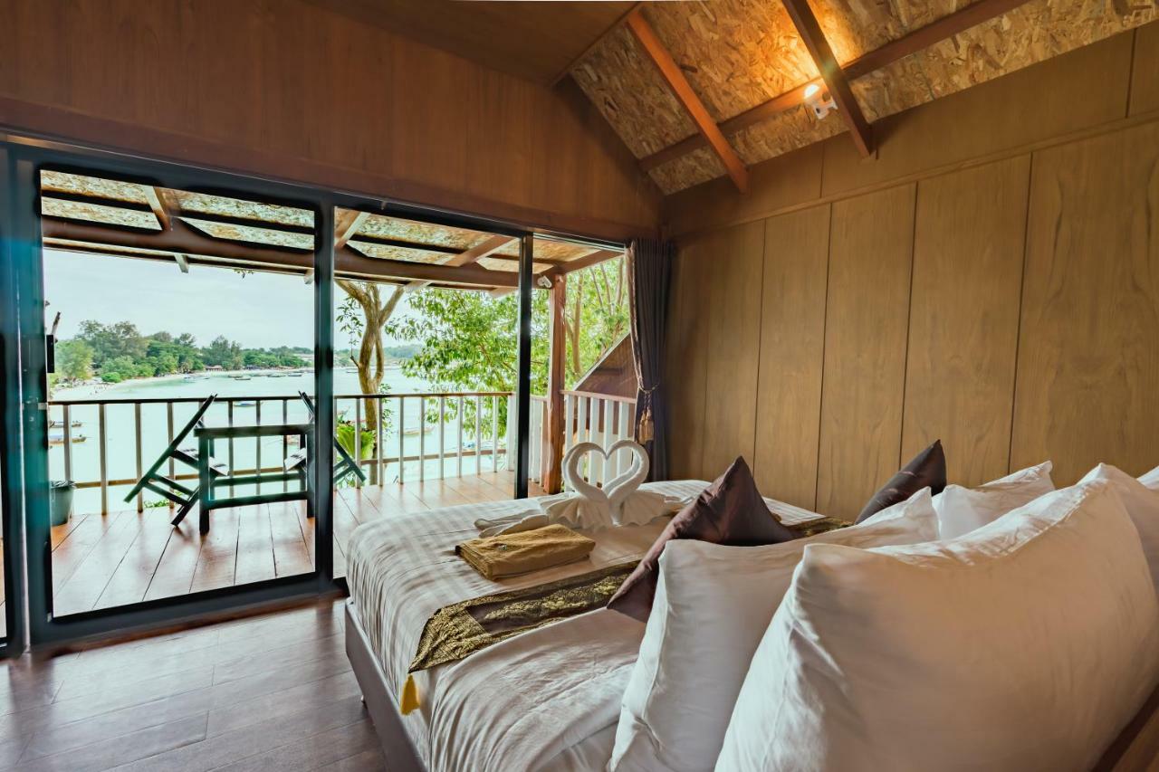 Chareena Hill Beach Resort Ко Липе Екстериор снимка