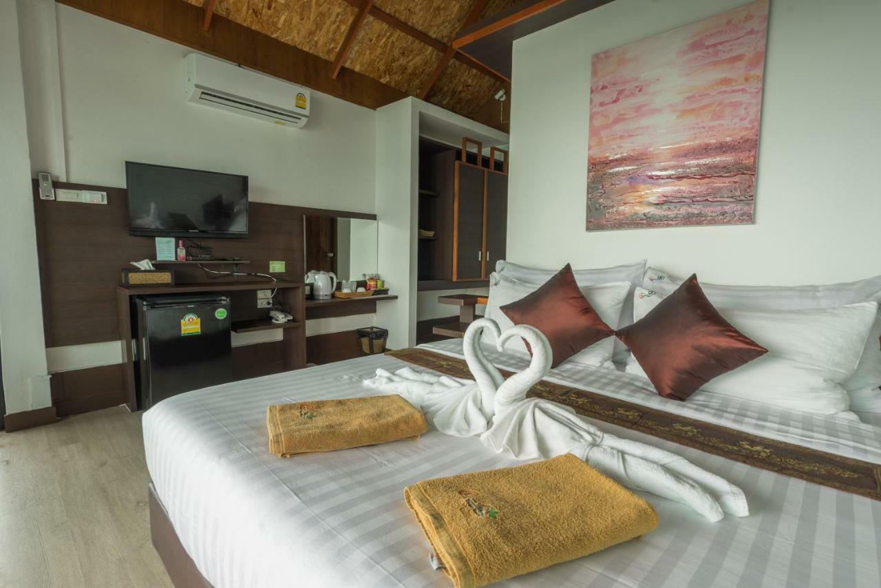 Chareena Hill Beach Resort Ко Липе Екстериор снимка