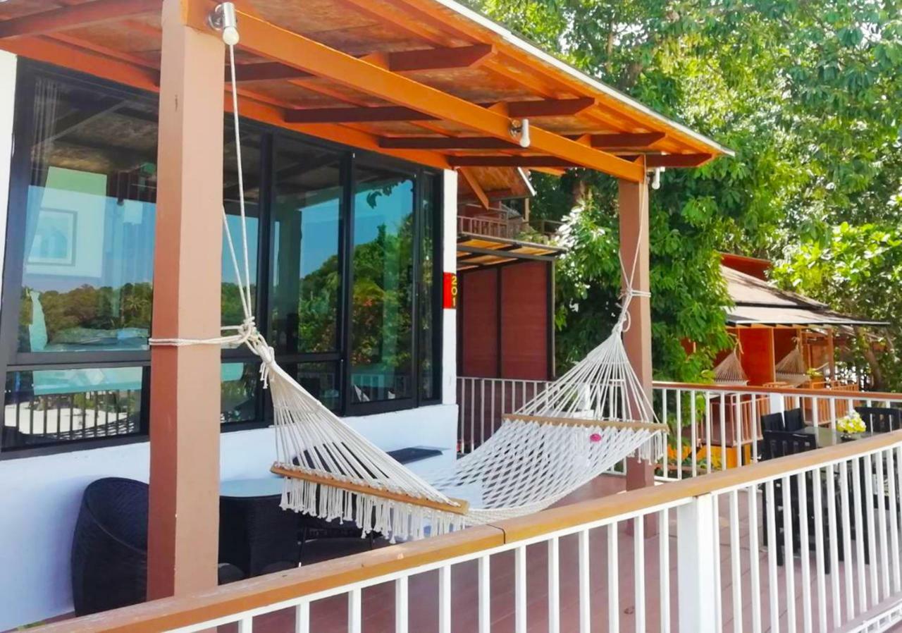Chareena Hill Beach Resort Ко Липе Екстериор снимка