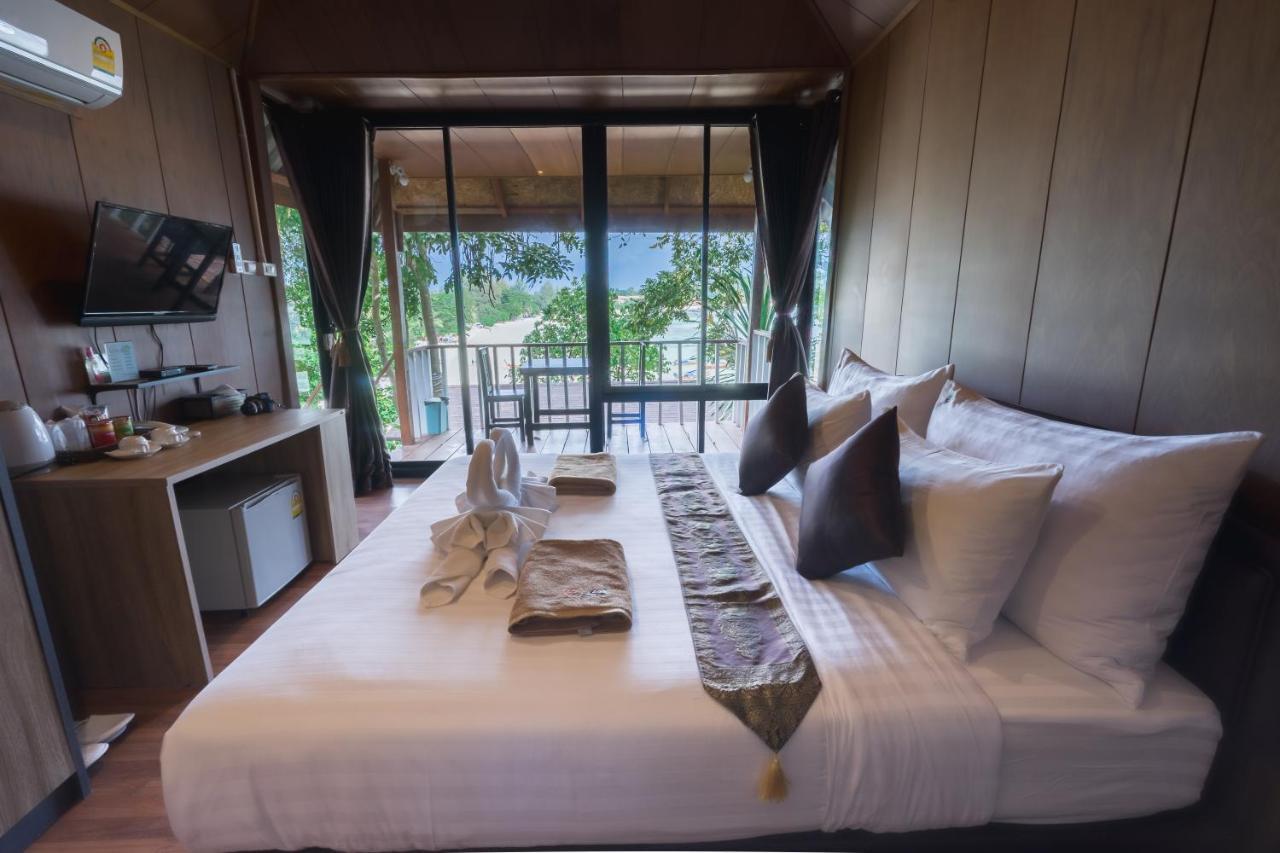 Chareena Hill Beach Resort Ко Липе Екстериор снимка